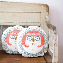 Load image into Gallery viewer, Sun Lady Cushion Coral
