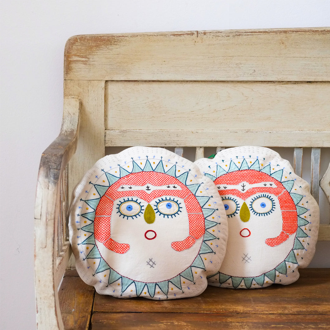 Sun Lady Cushion Coral